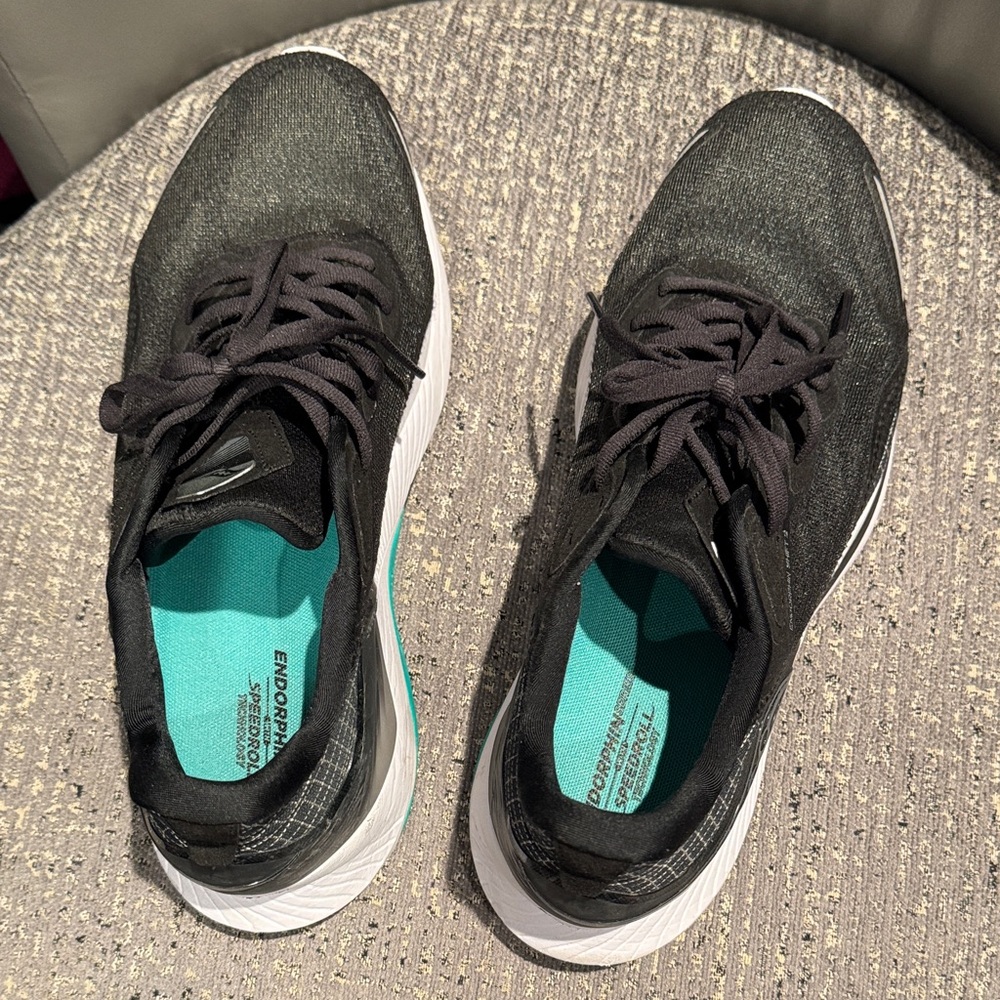 Saucony Black Athletic Shoes